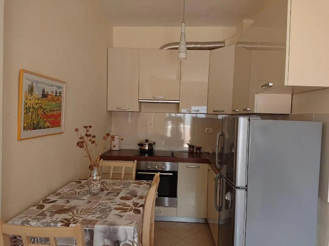 아파트 Art Condo Vlora